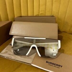 New Burberry Sunglasses